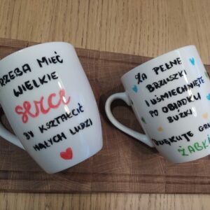 Ręcznie malowany kubek Zakończenie Roku 2